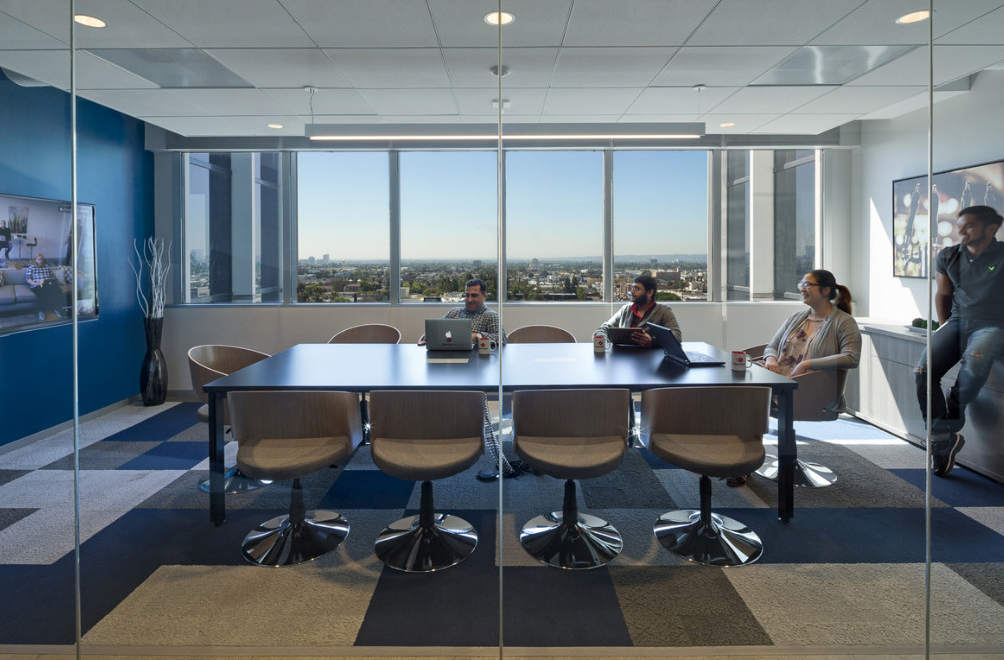 Ковровая плитка-24