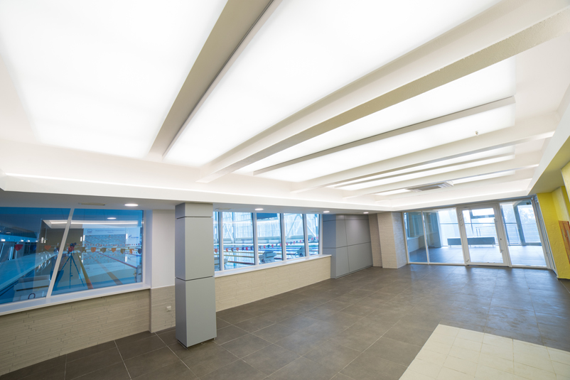 Светопрозрачные натяжные потолки-78