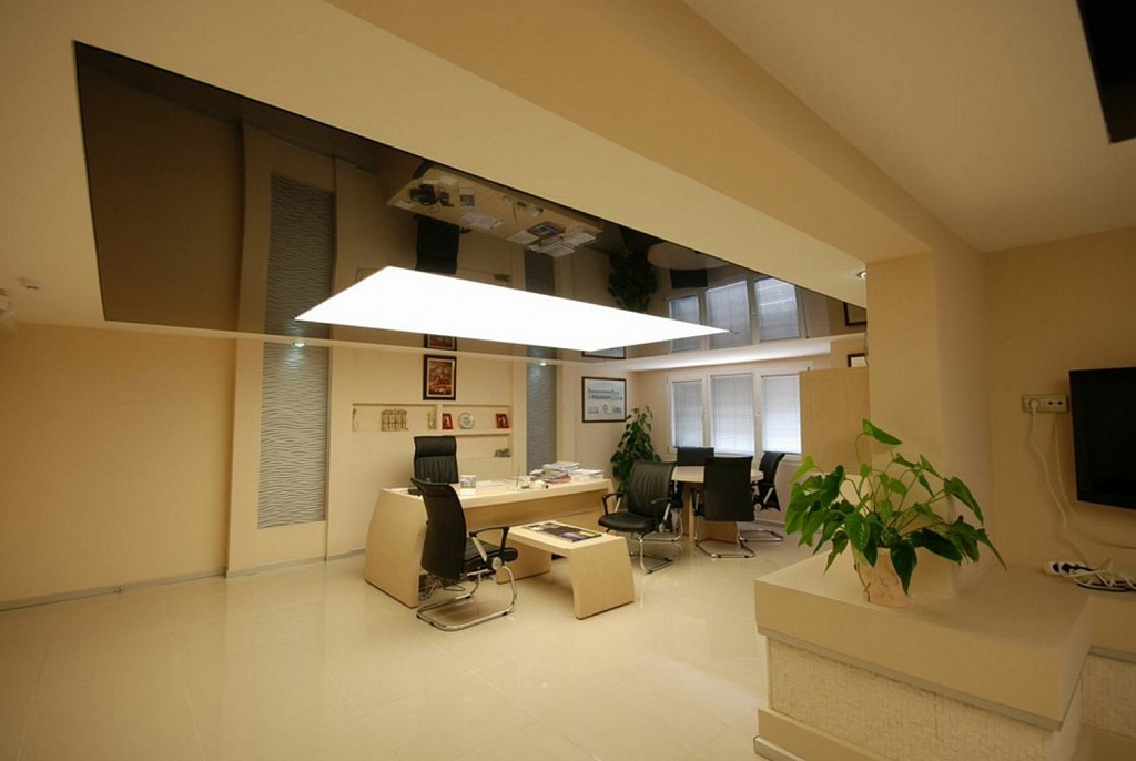 Светопрозрачные натяжные потолки-20