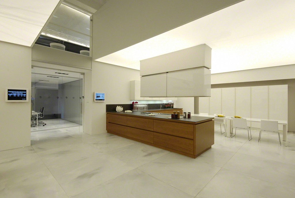 Светопрозрачные натяжные потолки-71