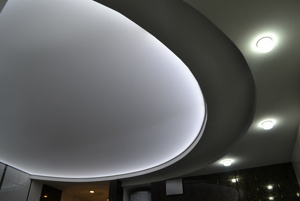 Светопрозрачные натяжные потолки-14