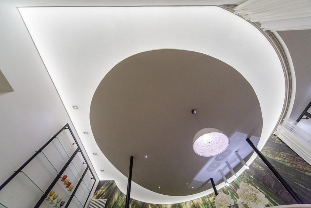 Светопрозрачные натяжные потолки-18