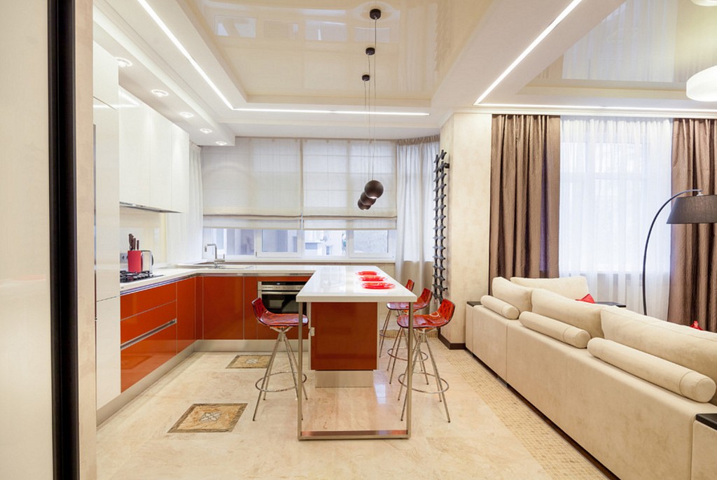 Глянцевые натяжные потолки-79