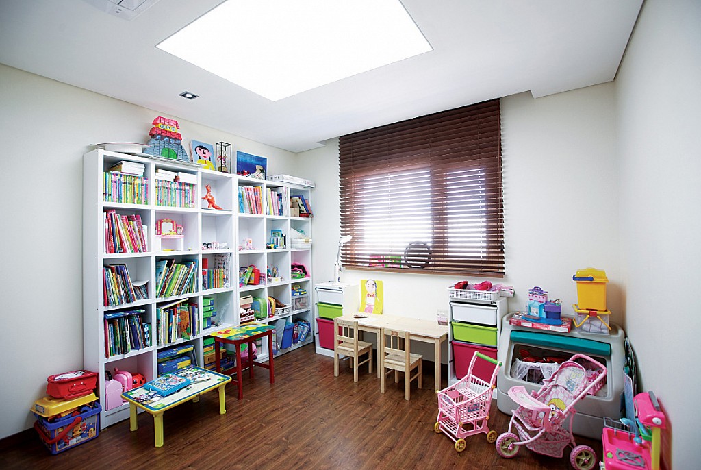 Светопрозрачные натяжные потолки-37