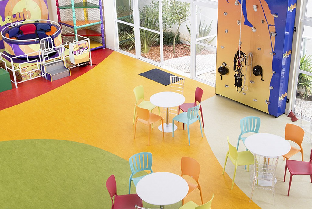 Линолеум коммерческий-99