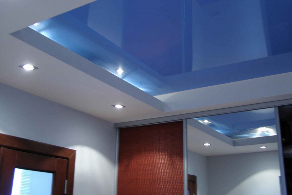 Глянцевые натяжные потолки-6