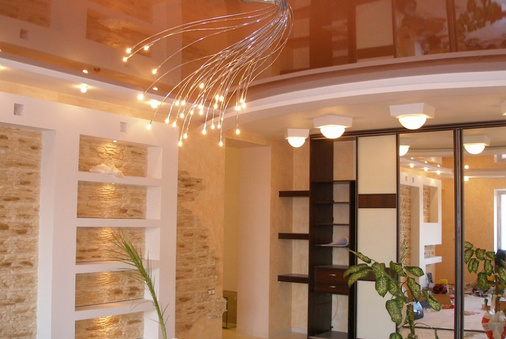 Глянцевые натяжные потолки-88