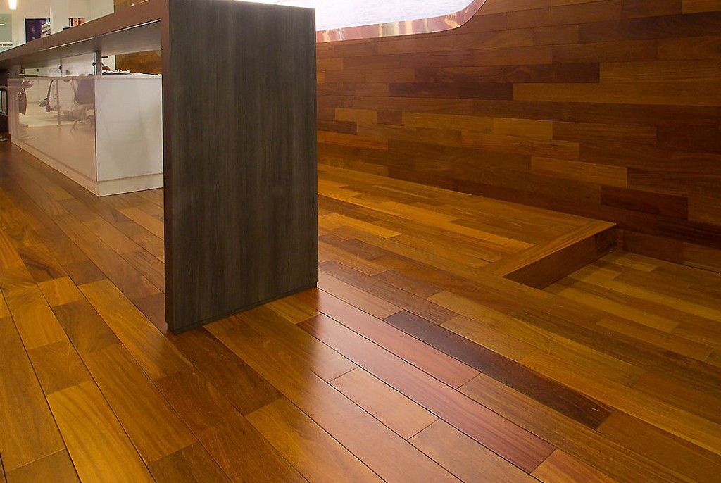 Массивная доска-32