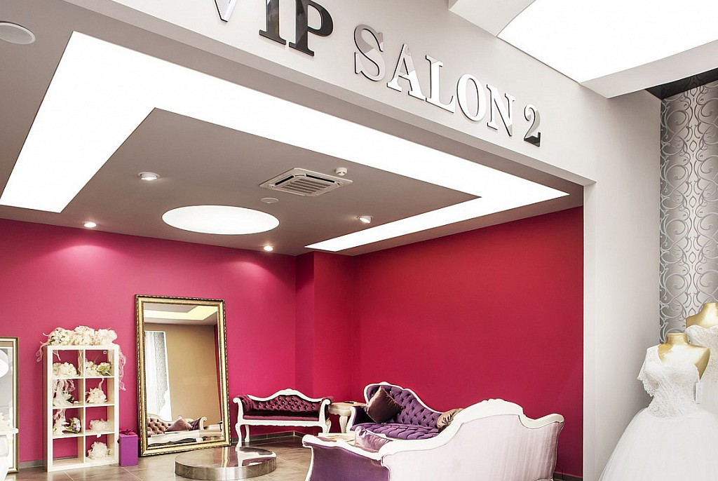 Светопрозрачные натяжные потолки-70