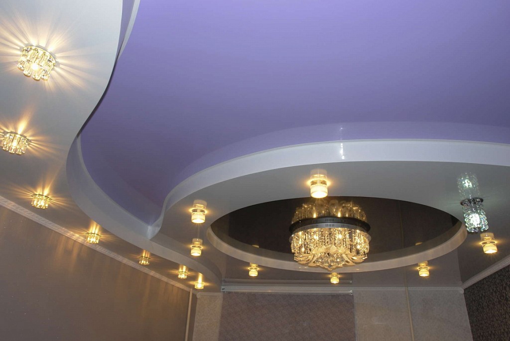 Глянцевые натяжные потолки-5