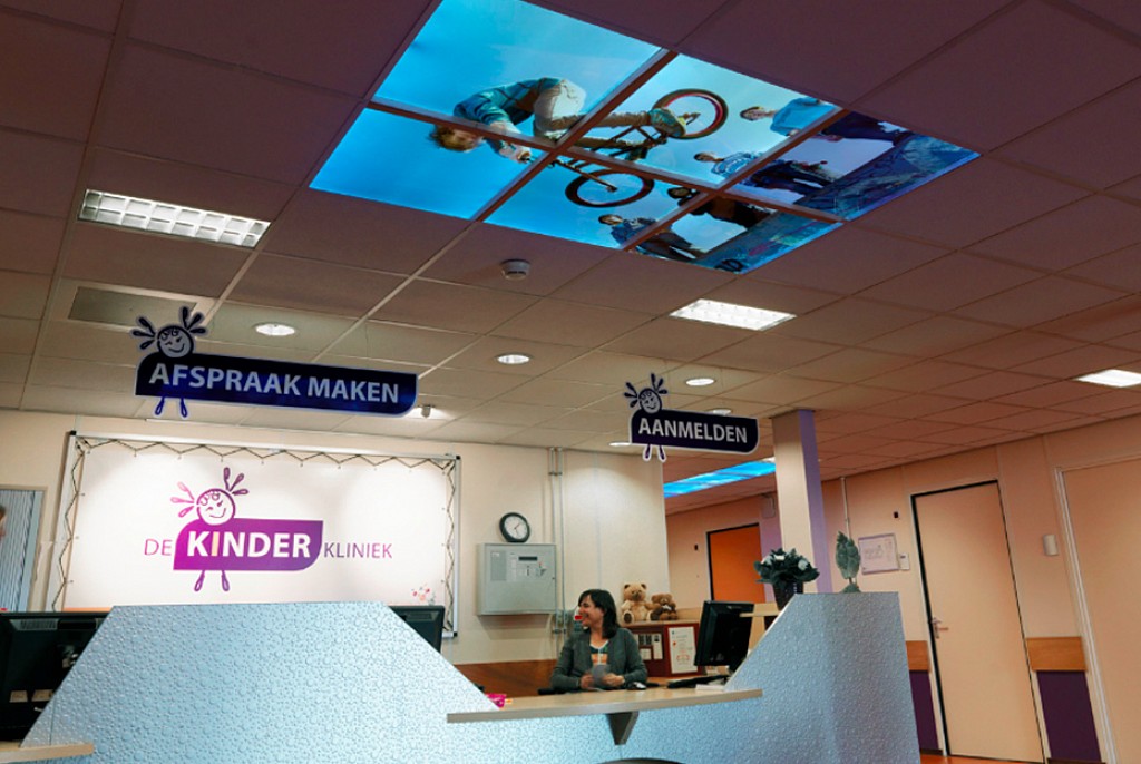 Светопрозрачные натяжные потолки-62