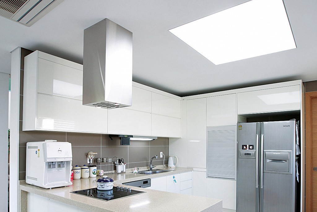 Светопрозрачные натяжные потолки-33