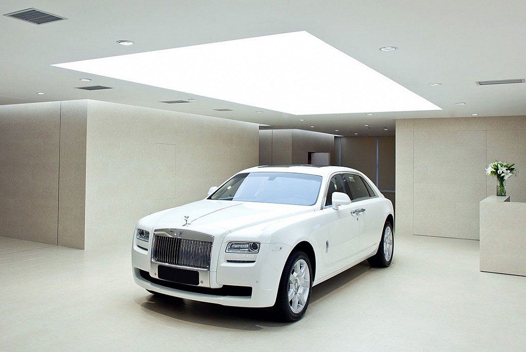 Светопрозрачные натяжные потолки-57