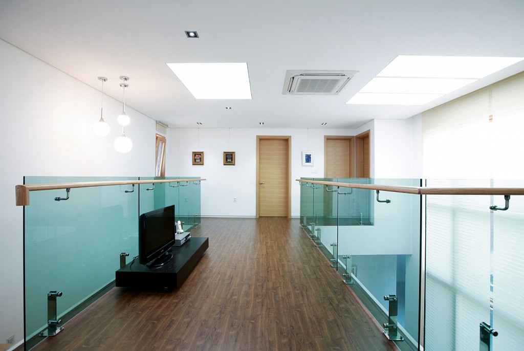 Светопрозрачные натяжные потолки-34